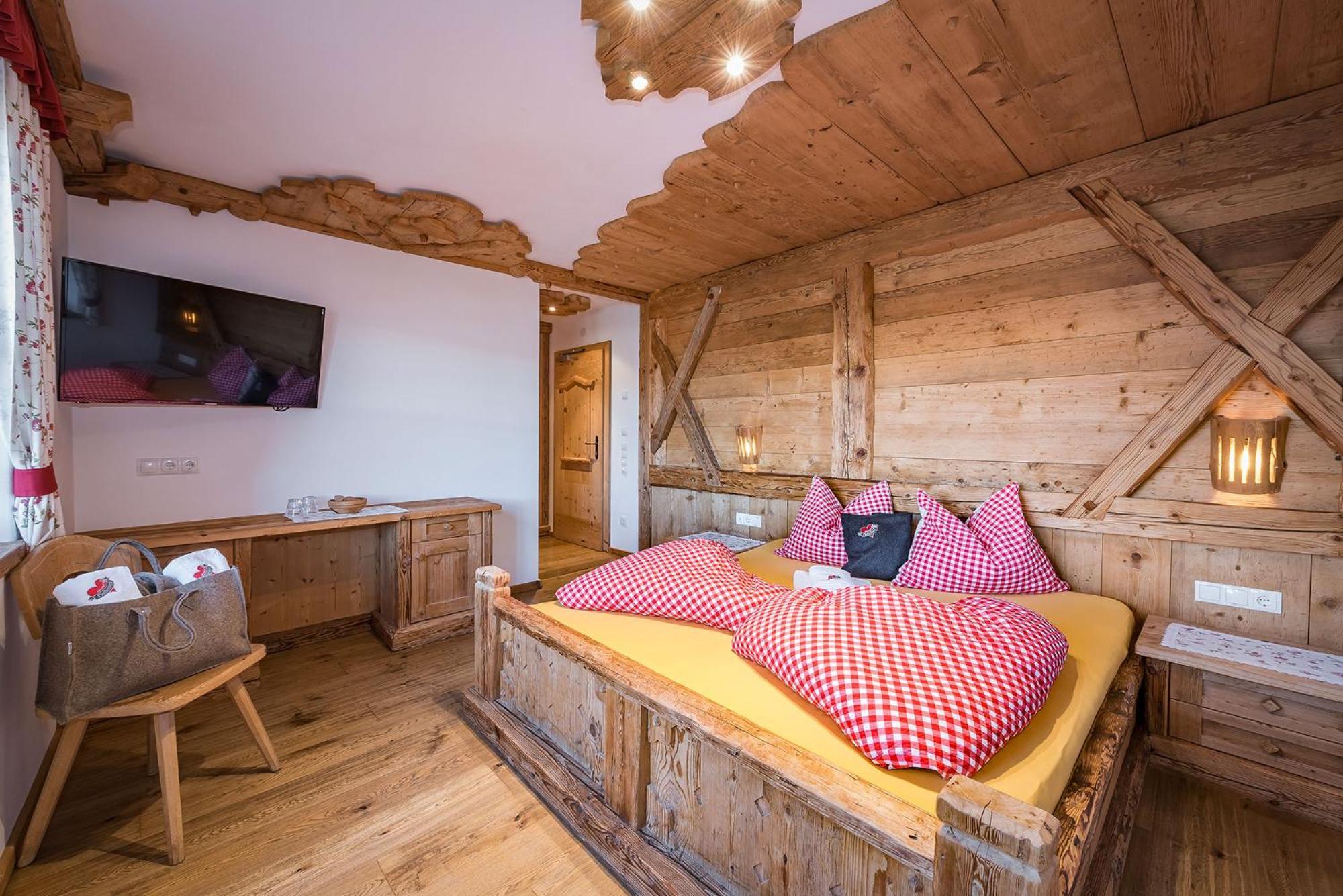 Chalets Almdorf Haidenberg Brunico Phòng bức ảnh