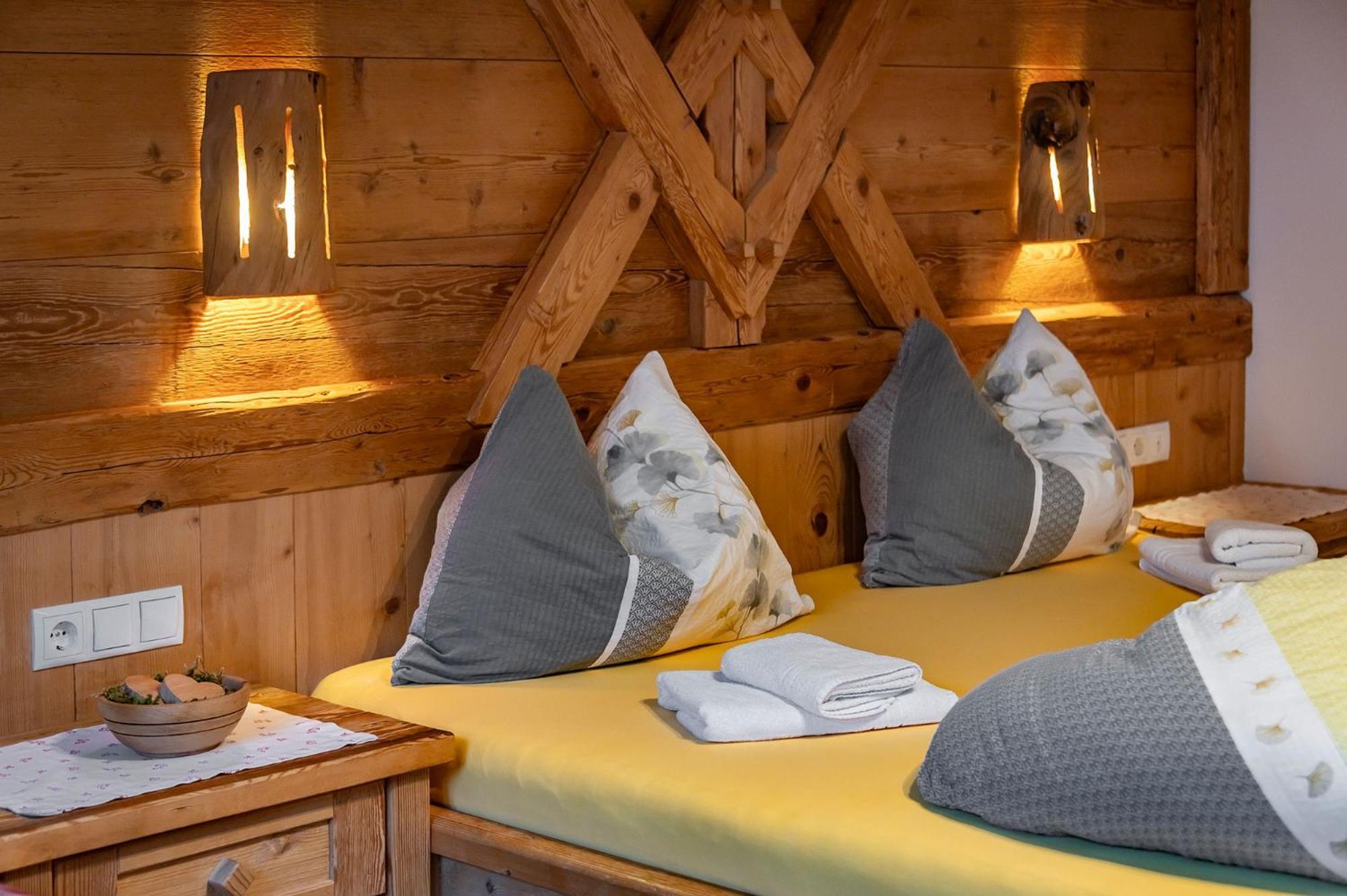 Chalets Almdorf Haidenberg Brunico Phòng bức ảnh